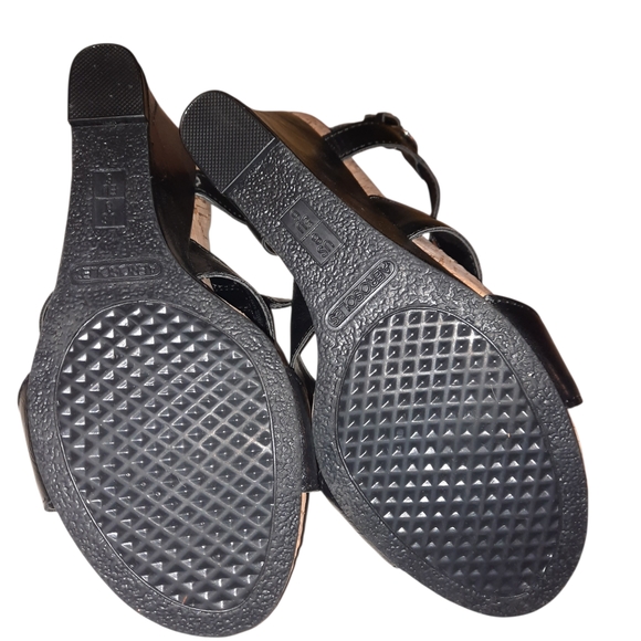 AEROSOLES Black and Brown Strappy Wedges - Picture 9 of 9